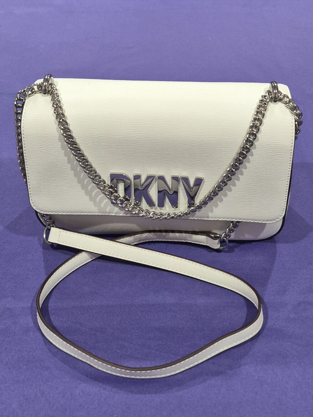 *NWOT* DKNY LOGO WHITE Crossbody/Shoulder Bag (10"L x 6.5"H x 3"D)